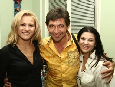 Σπάνια εμφάνιση για την «Τζία» από τα Mαύρα Μεσάνυχτα!- Πως είναι σήμερα η ηθοποιός; (φωτο)